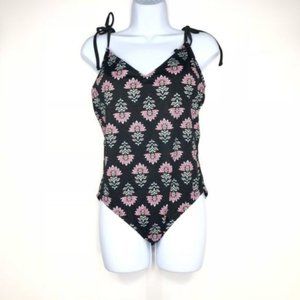Beach Betty by Miracle Brands One piece swimsuit